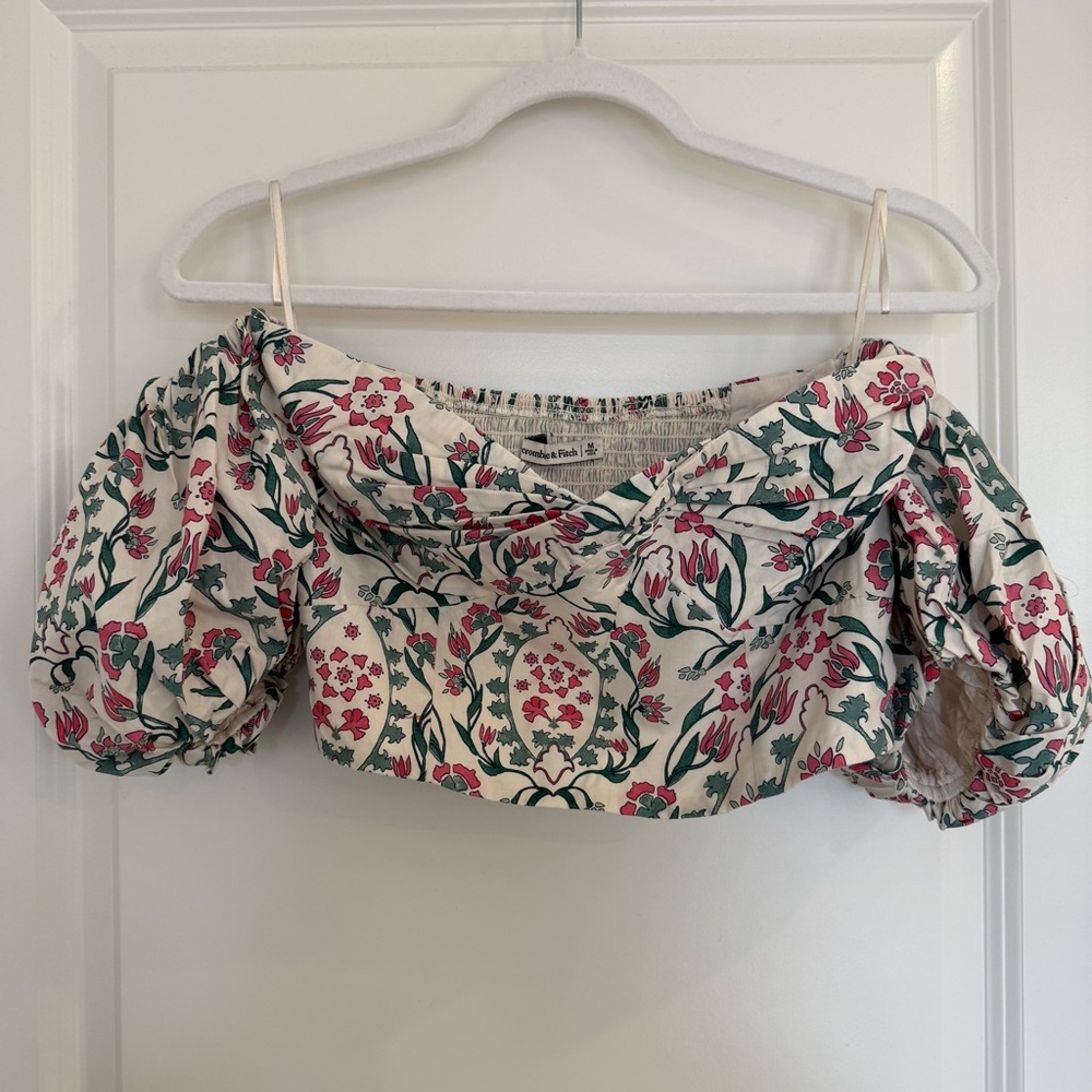 Abercrombie & Fitch Floral Off-the-Shoulder Puff Sleeve Top-NWT